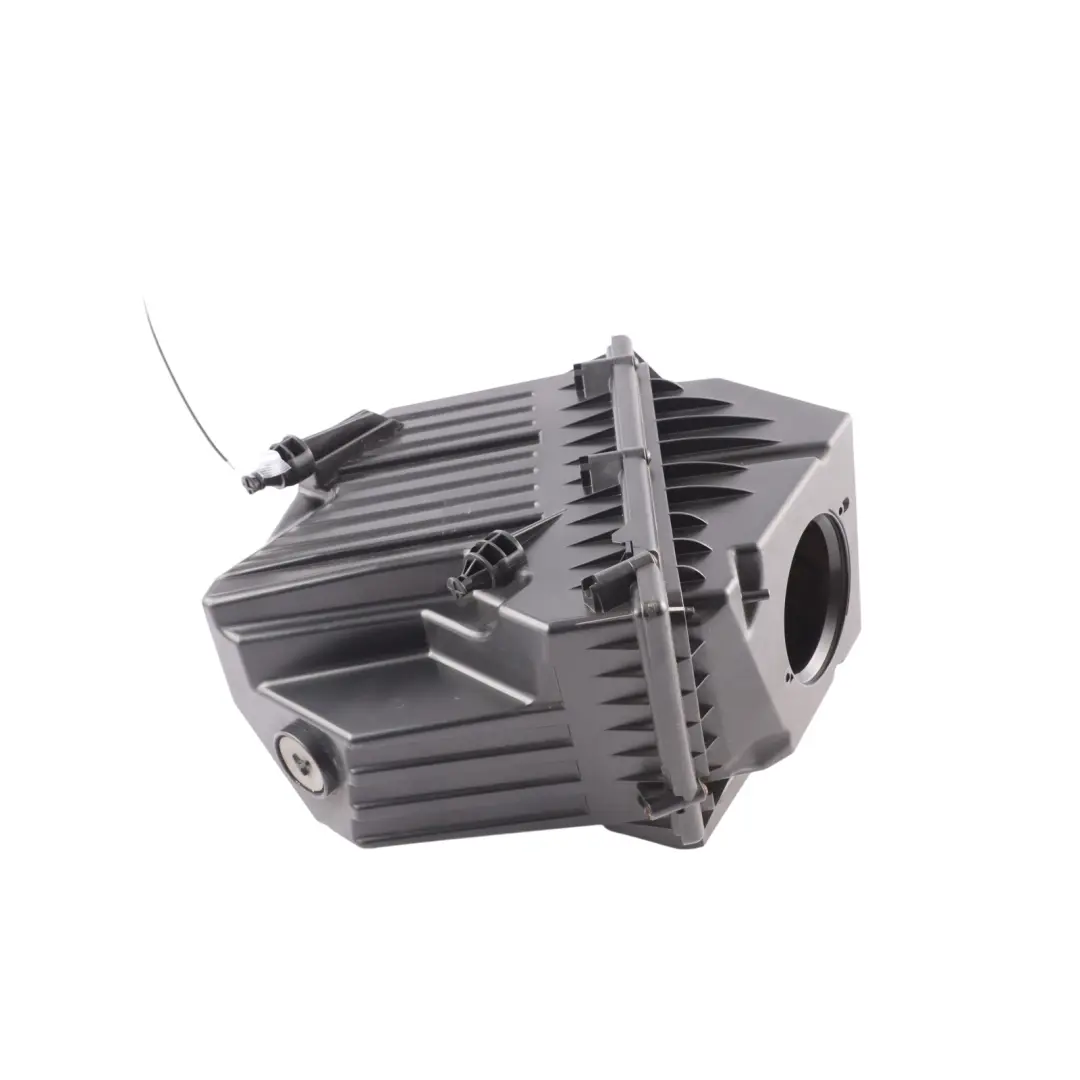 Intake Air Filter Box Housing GJ32-9600-AE to Land Rover Discovery L550 Air with Part number GJ32-9A612-A Land Rover Discovery L550 Air Intake Air Filter Box Housing GJ32-9600-AE - SKU GJ32-9A612-A - Part number GJ32-9A612-A