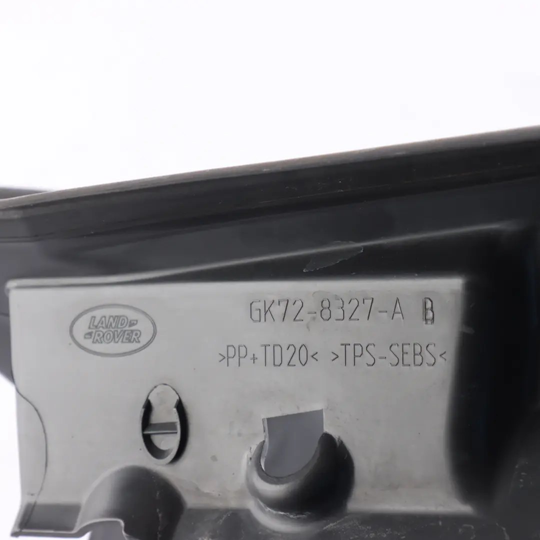 Pannello Guida Condotto Aria Superiore per Land Rover Discovery L550 con numero di parte GK72-8327-AB Land Rover Discovery L550 Pannello Guida Condotto Aria Superiore - SKU GK72-8327-AB - Numero di parte GK72-8327-AB