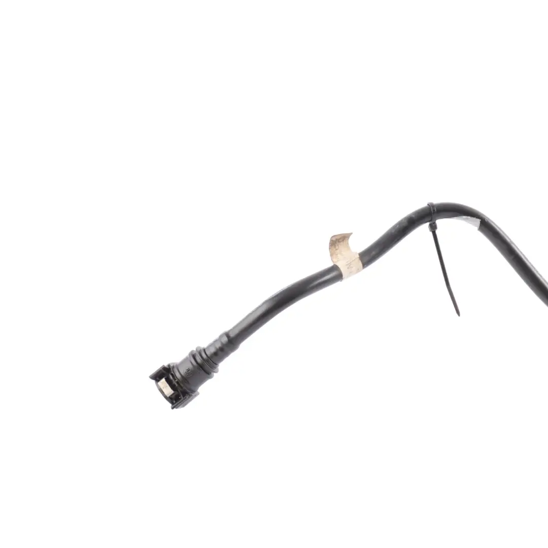 Land Rover Discovery L550 Fuel Line Hose Pipe 2.0 Diesel - SKU GK72-9B324-AB - Part number GK72-9B324-AB