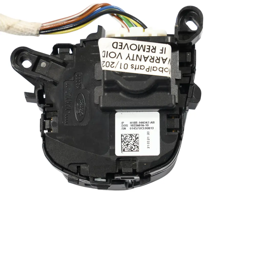 Ford Fiesta Mk7 Volante Interruptores Multifunción Botón Cubierta - SKU H1BT-9E740-AB-1 - Número de pieza H1BT-9E740-AB