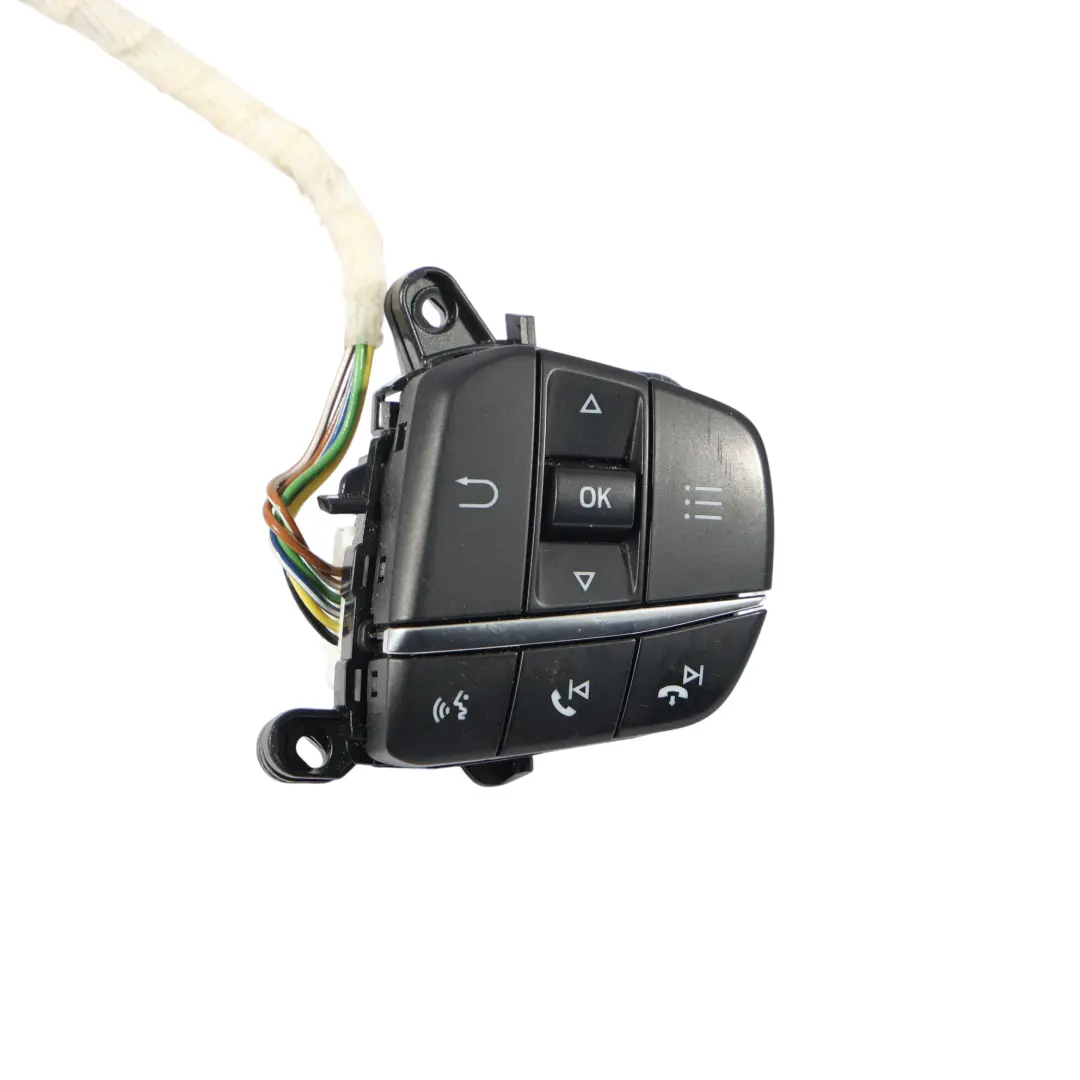 Ford Fiesta Mk7 Interruttori Volante Pulsante Multifunzione - SKU H1BT-9E740-AB-1 - Numero di parte H1BT-9E740-AB