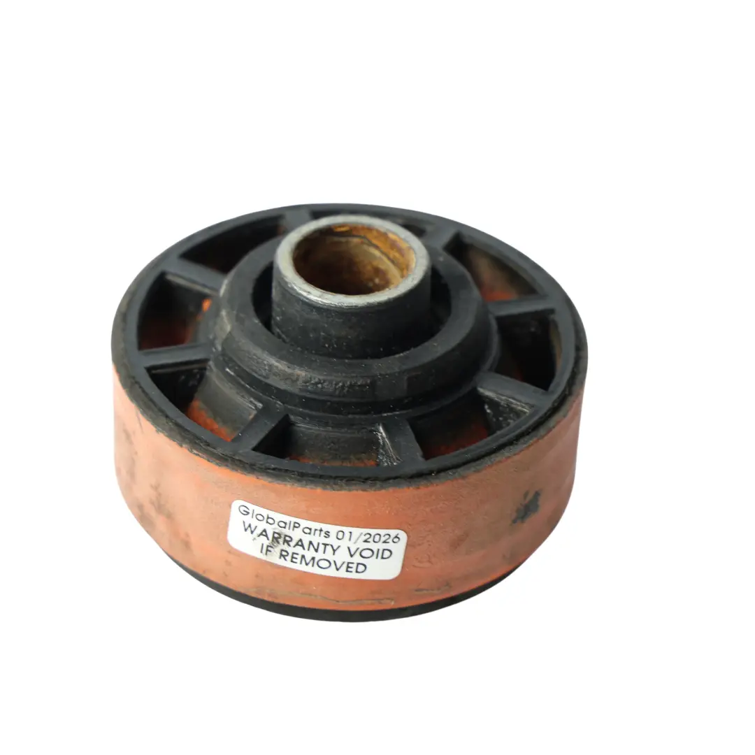 Aislamiento Del Soporte Del Chasis para Land Rover Discovery 3 L319 con número de pieza KVF500161 Land Rover Discovery 3 L319 Aislamiento Del Soporte Del Chasis - SKU KVF-500161 - Número de pieza KVF500161