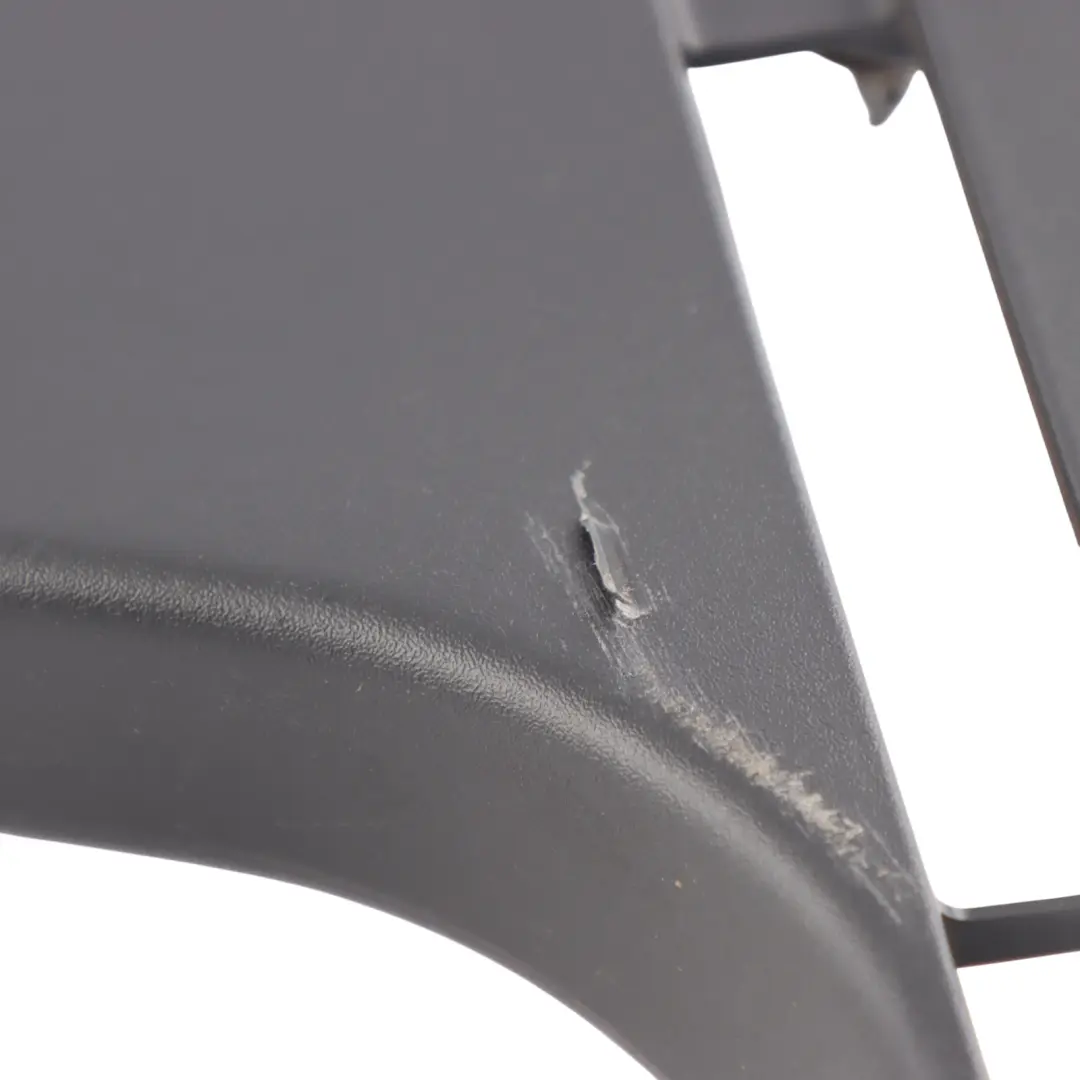 Inner Seat Trim Panel Covering Rear Right O/S to Range Rover L405 with Part number L0275918 Range Rover L405 Inner Seat Trim Panel Covering Rear Right O/S - SKU L0275918 - Part number L0275918