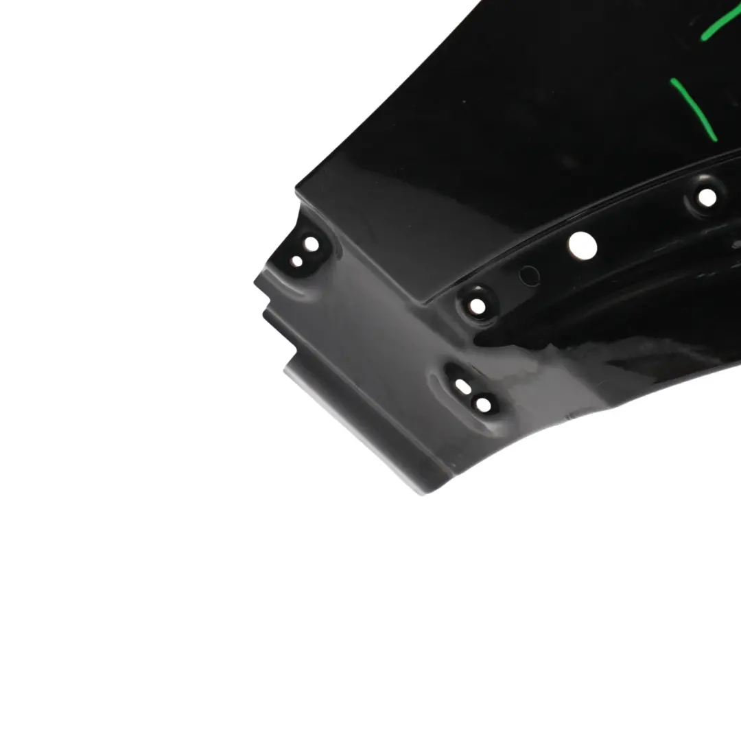 Land Rover Discovery 4 L319 Wing Panel Right O/S Side Fender Santorini Black 820 - SKU LR013931-SAB - Part number LR013931