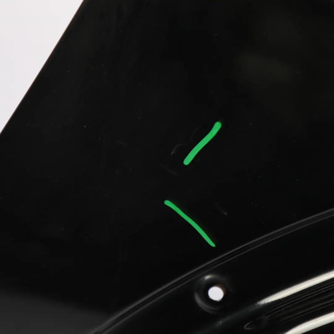 Land Rover Discovery 4 L319 Wing Panel Right O/S Side Fender Santorini Black 820 - SKU LR013931-SAB - Part number LR013931