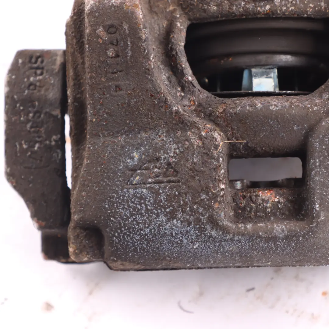 Range Rover Evoque L538 Alloggiamento Freno Anteriore Sinistra 6G91-2B302-AC - SKU LR015387 - Numero di parte LR015387