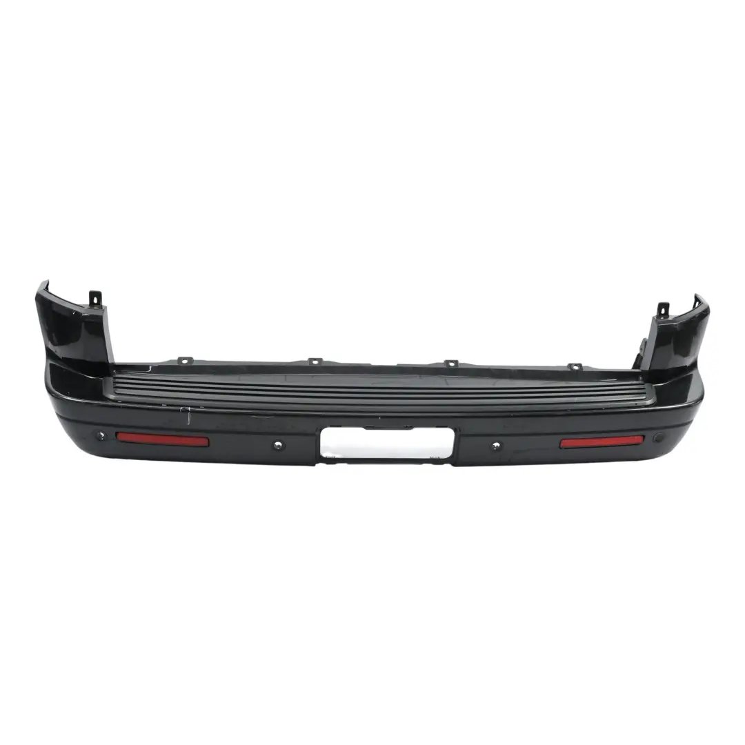 Zderzak Tylny Santorini Black Czarny - 820 do Land Rover Discovery 4 L319 o numerze LR015463 Land Rover Discovery 4 L319 Zderzak Tylny Santorini Black Czarny - 820 - SKU LR015463-SAB - Numer Części LR015463