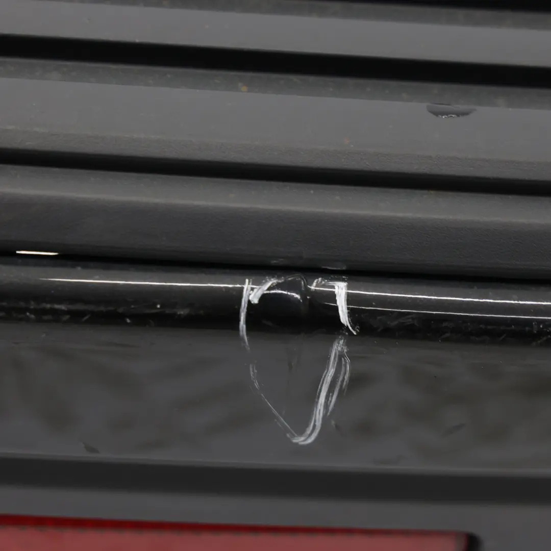 Land Rover Discovery 4 L319 Zderzak Tylny Santorini Black Czarny - 820 - SKU LR015463-SAB - Numer Części LR015463