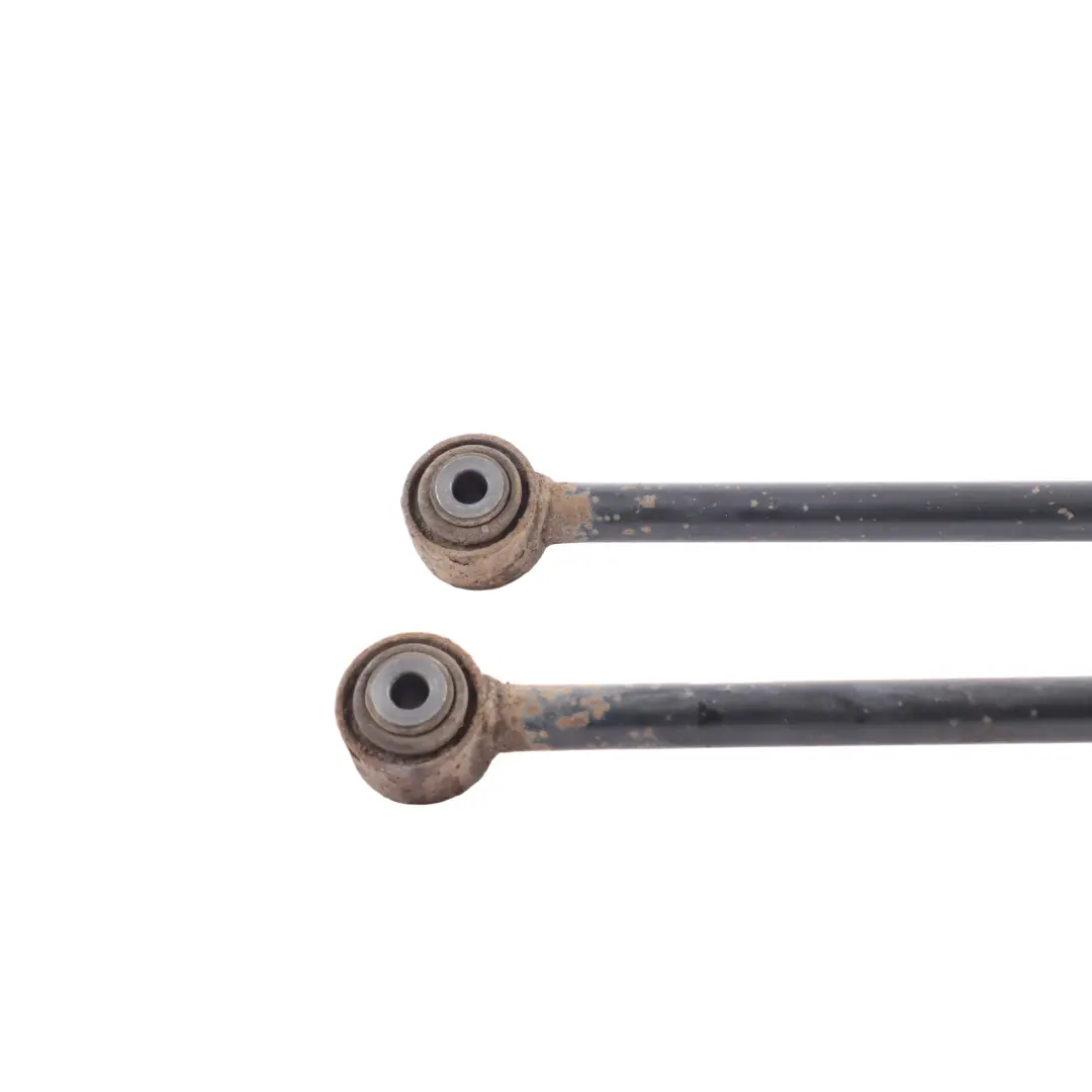 Zestaw Wahaczy Tylny Lewy Prawy 9H22-4717-AA do Land Rover Discovery L319 o numerze LR019117 Land Rover Discovery L319 Zestaw Wahaczy Tylny Lewy Prawy 9H22-4717-AA - SKU LR019117 - Numer Części LR019117