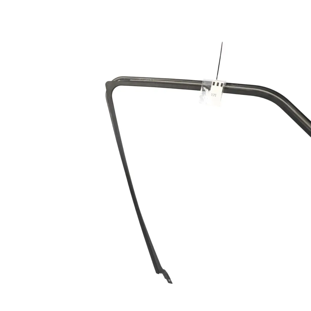 Door Window Frame Moulding Front Right O/S to Land Rover Discovery 4 L319 with Part number LR019149 Land Rover Discovery 4 L319 Door Window Frame Moulding Front Right O/S - SKU LR019149 - Part number LR019149