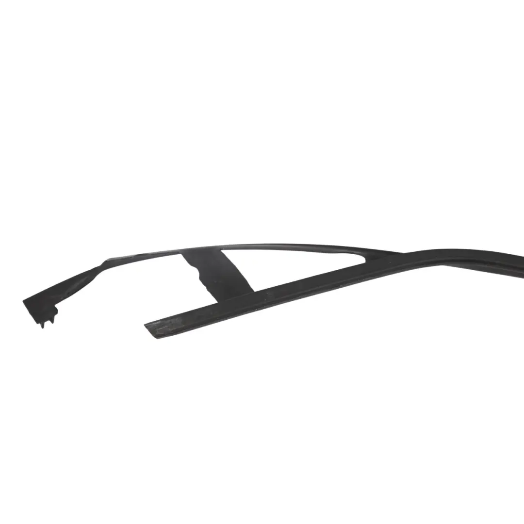 Door Window Frame Moulding Front Left N/S to Land Rover Discovery 4 L319 with Part number LR019150 Land Rover Discovery 4 L319 Door Window Frame Moulding Front Left N/S - SKU LR019150 - Part number LR019150
