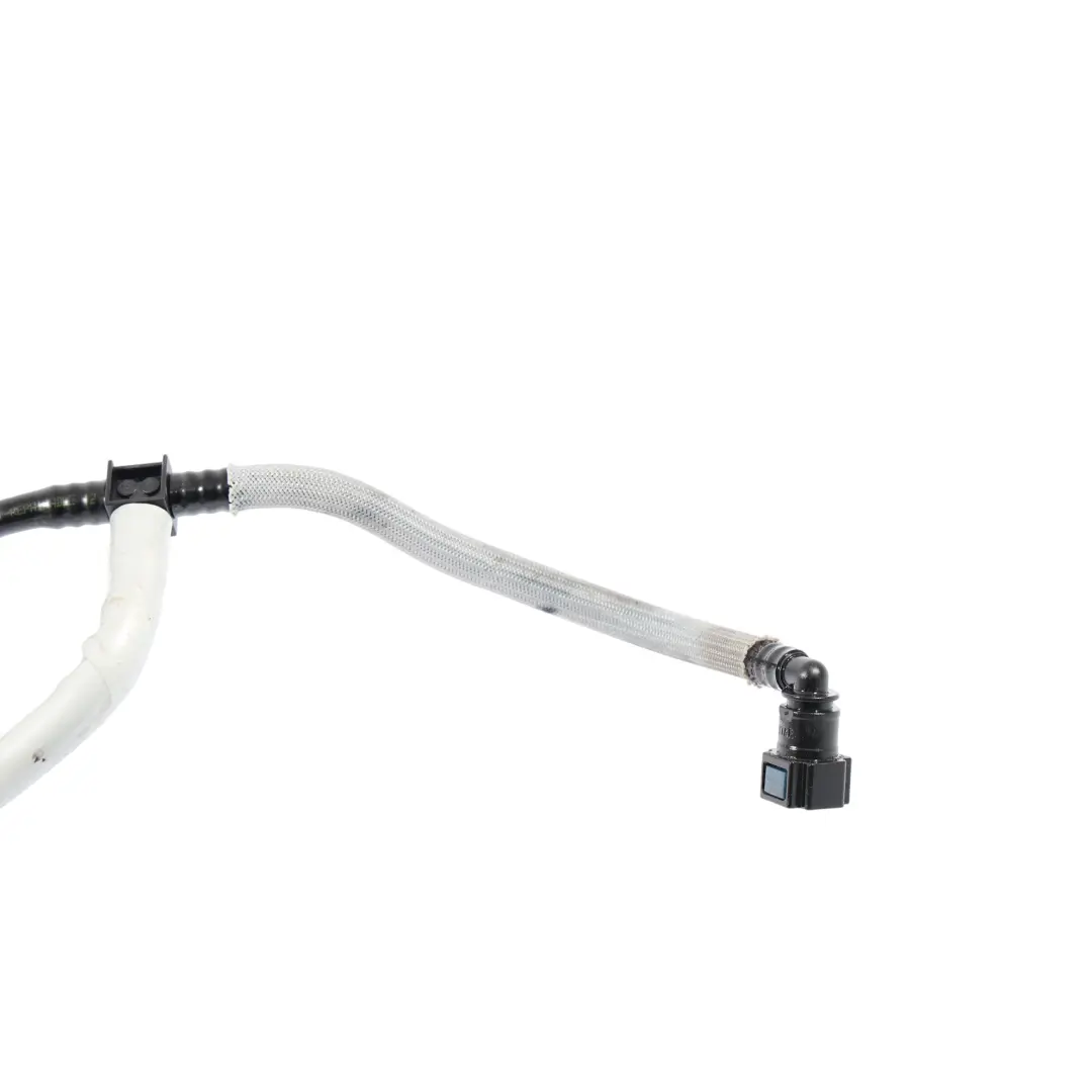 Przewód Wąż Rura Paliwa 4.4 SDV8 AH4Q-9B337-BC do Range Rover L405 o numerze LR022584 Range Rover L405 Przewód Wąż Rura Paliwa 4.4 SDV8 AH4Q-9B337-BC - SKU LR022584 - Numer Części LR022584