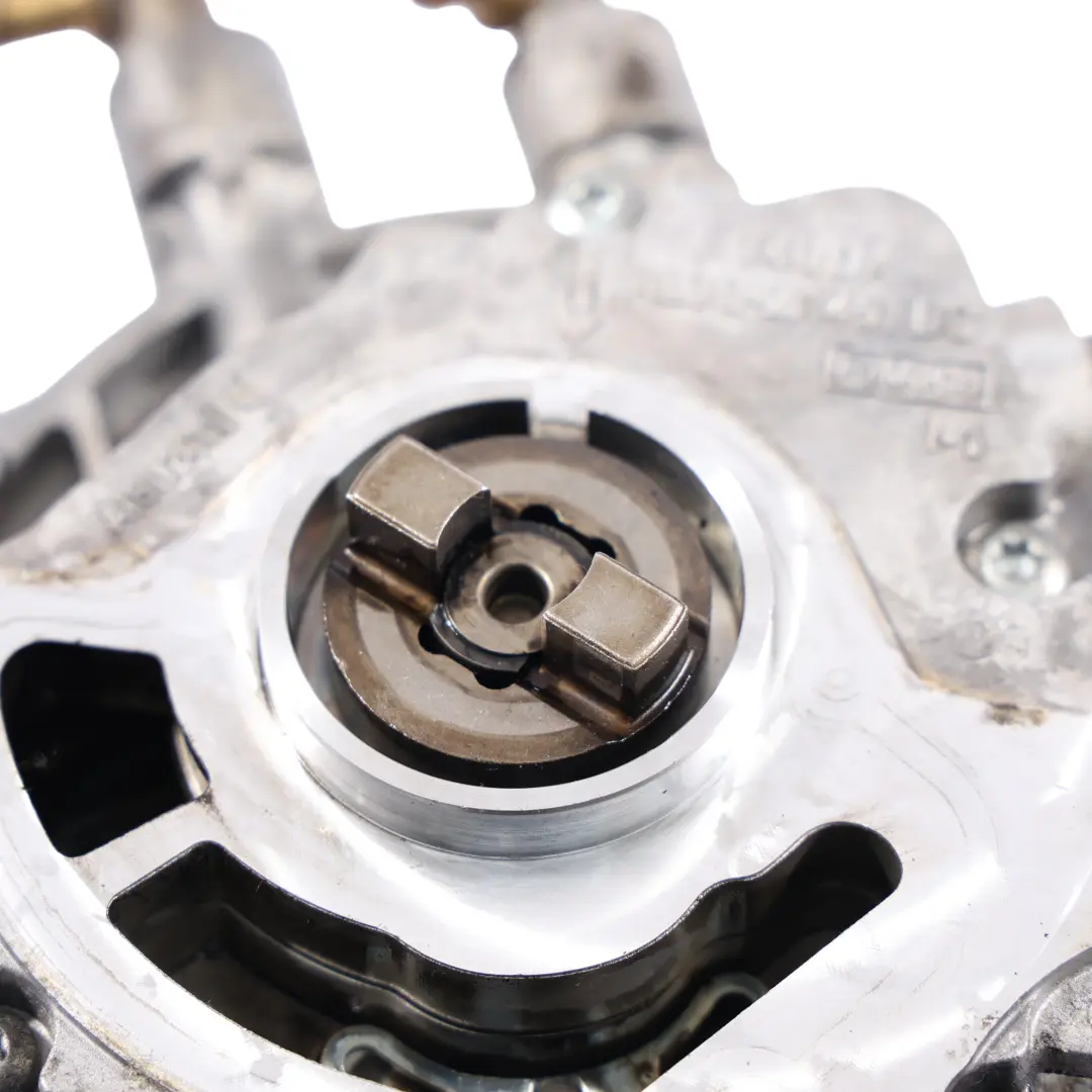 Range Rover Sport L405 Brake Vacuum Pump 4.4 SDV8 Diesel AL3Q-2A451-DC - SKU LR022758 - Part number LR022758