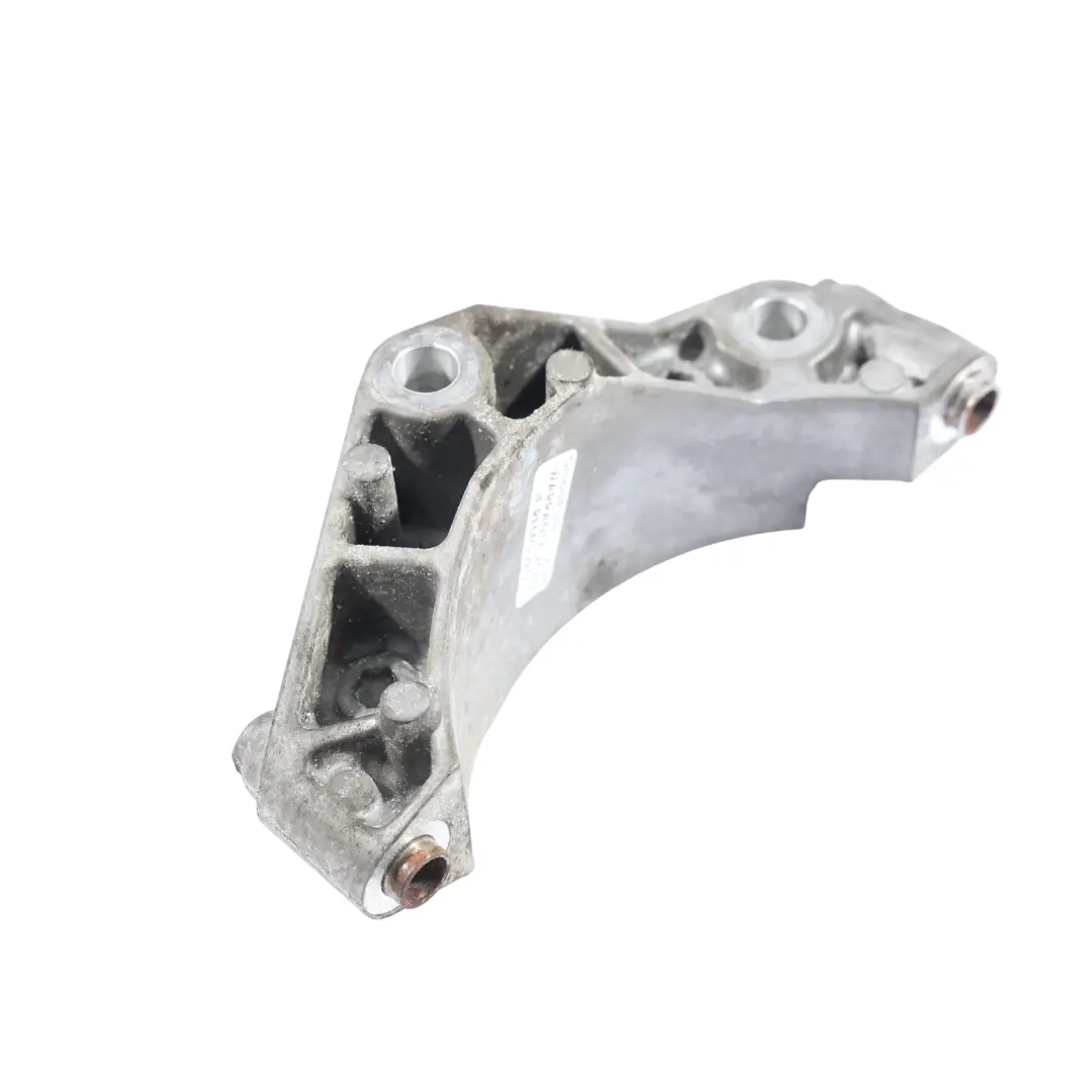 Uchwyt Mocowanie Sprężarki Klimatyzacji BH42-19N586-AA do Range Rover L405 o numerze LR022898 Range Rover L405 Uchwyt Mocowanie Sprężarki Klimatyzacji BH42-19N586-AA - SKU LR022898 - Numer Części LR022898