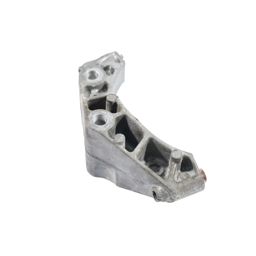 Range Rover L405 Soporte Del Compresor Del Aire Acondicionado BH42-19N586-AA - SKU LR022898 - Número de pieza LR022898