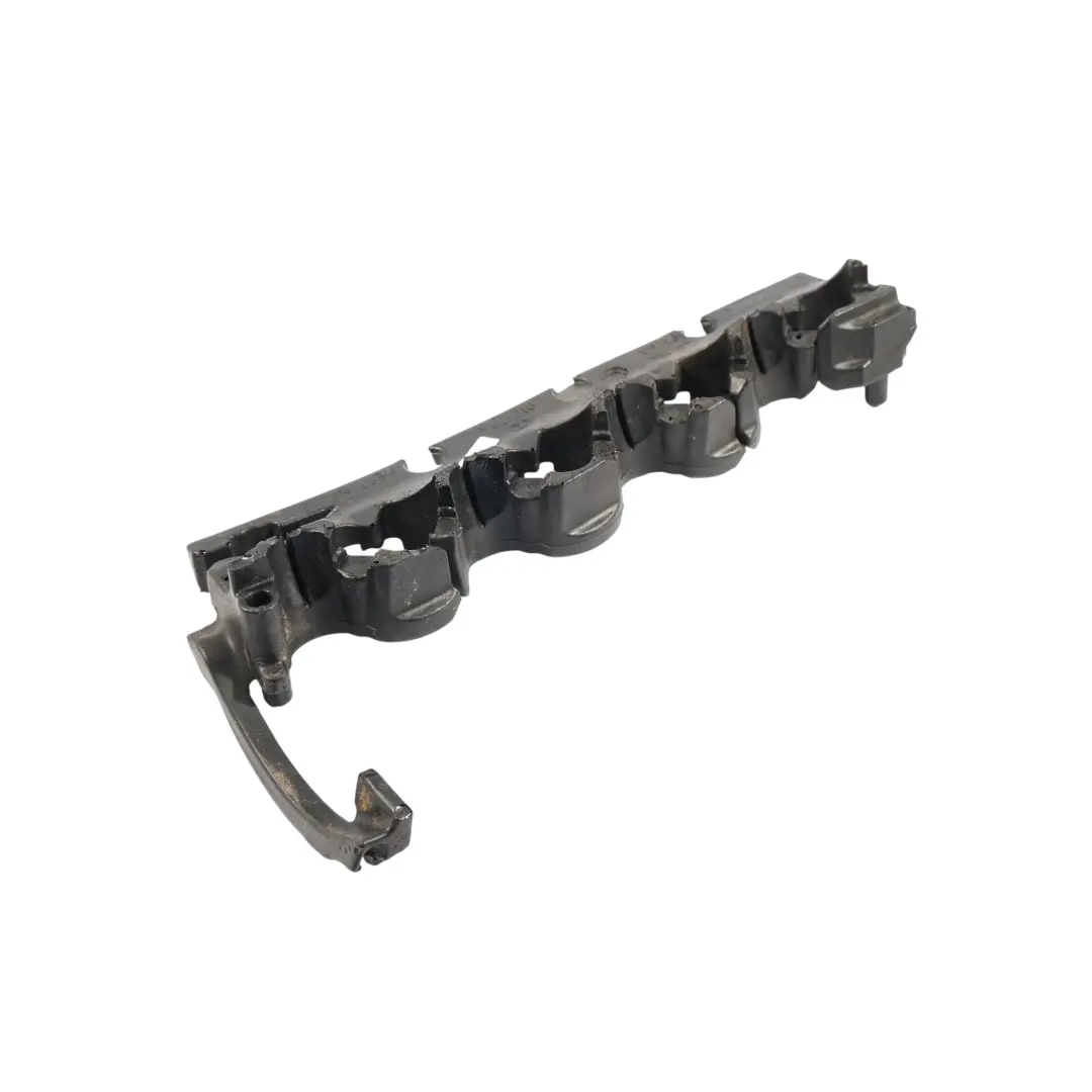 Osłona Wygłuszenie Wtrysków Lewa AH4Q-9U550-AA do Range Rover L405 4.4 o numerze LR022923 Range Rover L405 4.4 Osłona Wygłuszenie Wtrysków Lewa AH4Q-9U550-AA - SKU LR022923 - Numer Części LR022923