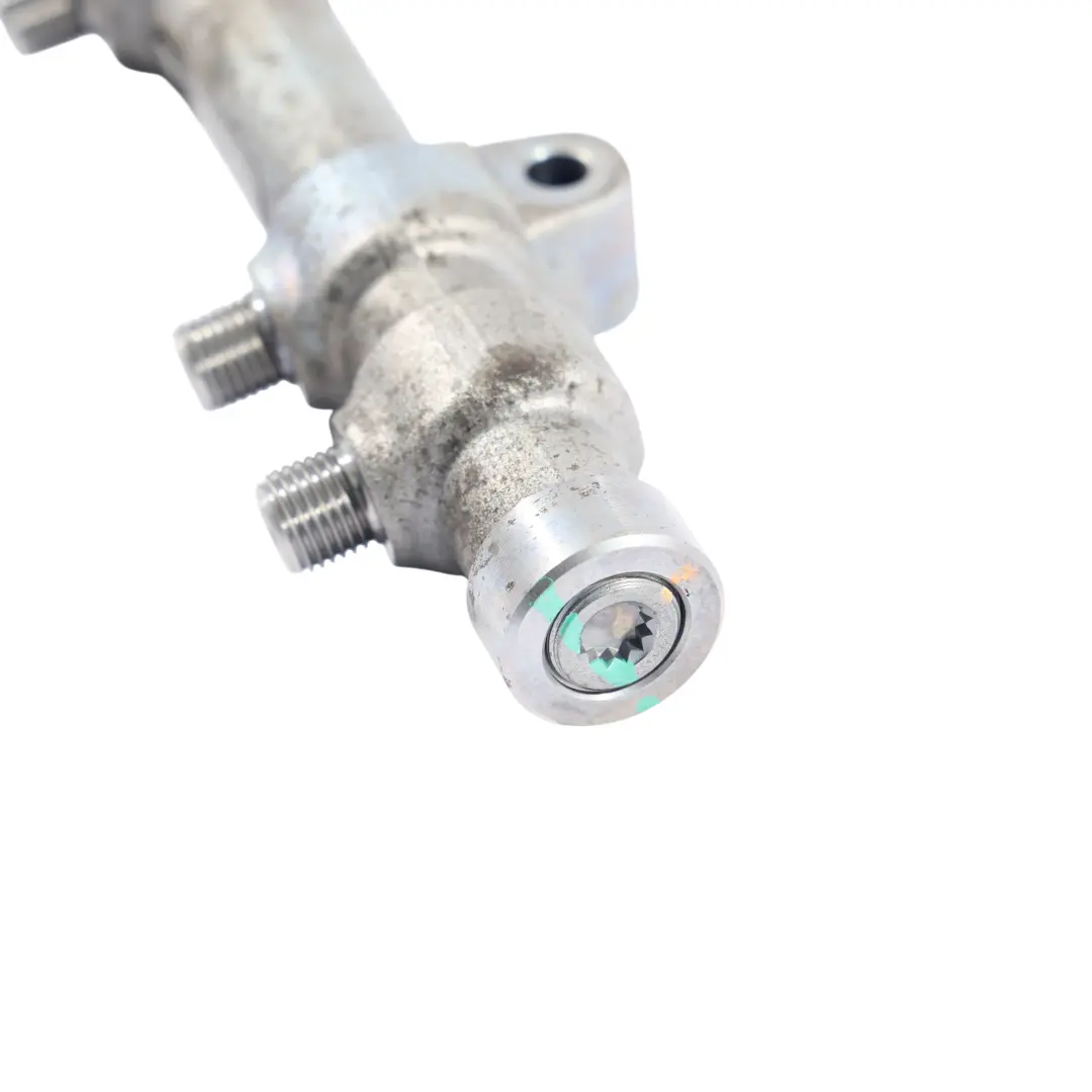 Rail Inyección Combustible Izquierda 4.4 AL3Q-9D280-GB para Range Rover Vogue L405 con número de pieza LR022982 Range Rover Vogue L405 Rail Inyección Combustible Izquierda 4.4 AL3Q-9D280-GB - SKU LR022982 - Número de pieza LR022982