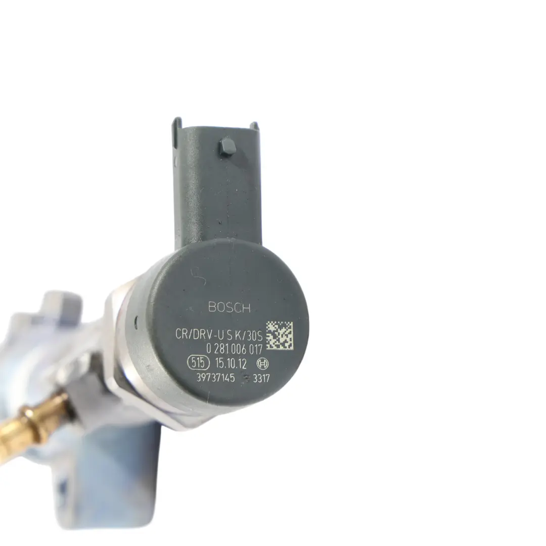 Rail Right O/S 4.4 SDV8 AL3Q-9D280-HC to Range Rover L405 Fuel Injection with Part number LR022983 Range Rover L405 Fuel Injection Rail Right O/S 4.4 SDV8 AL3Q-9D280-HC - SKU LR022983 - Part number LR022983