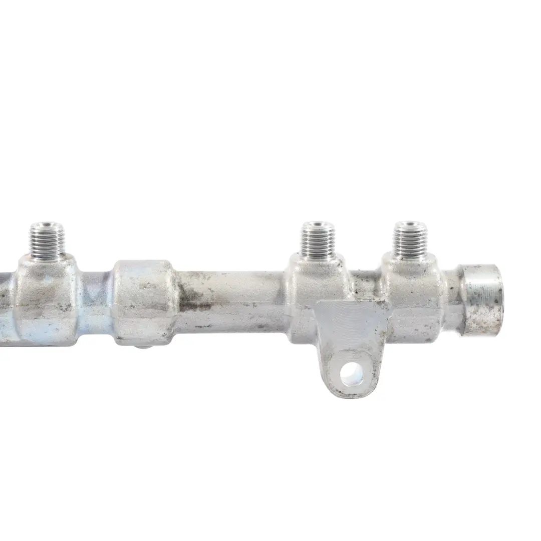 Rampe D'Injection Droite 4.4 SDV8 AL3Q-9D280-HC pour Range Rover L405 à propos du numéro de pièce LR022983 Range Rover L405 Rampe D'Injection Droite 4.4 SDV8 AL3Q-9D280-HC - SKU LR022983 - Numéro de pièce LR022983