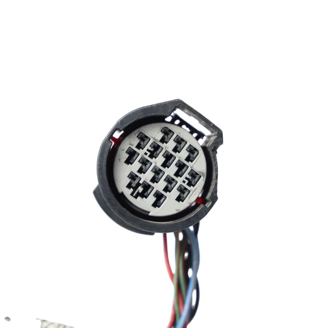 Wtyczka Lampy Prawy Przód AH22-13W030-FD do Land Rover Discovery 4 L319 o numerze LR023540 Land Rover Discovery 4 L319 Wtyczka Lampy Prawy Przód AH22-13W030-FD - SKU LR023540-2 - Numer Części LR023540