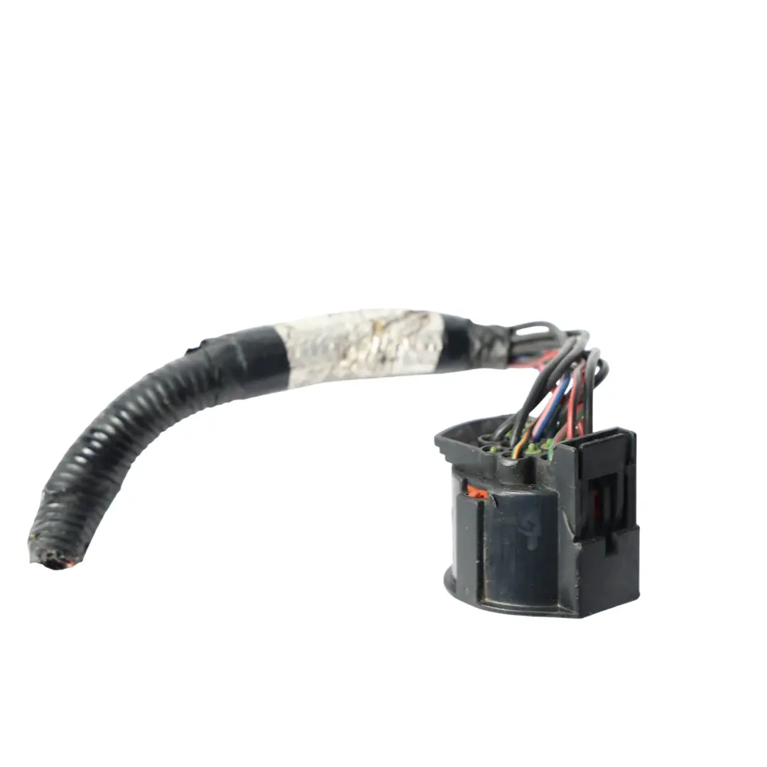 Land Rover Discovery 4 L319 Headlight Wiring Plug Right O/S AH22-13W030-FD - SKU LR023540-2 - Part number LR023540