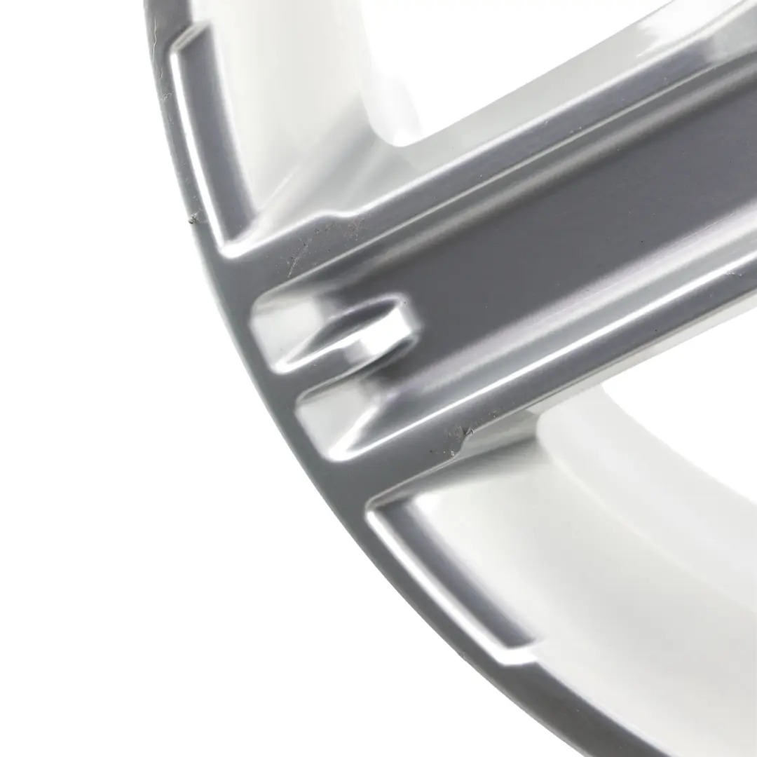 Srebrna Felga Aluminiowa 19" 8J ET:45 BJ32-1007-DA do Range Rover Evoque L538 o numerze LR024424 Range Rover Evoque L538 Srebrna Felga Aluminiowa 19" 8J ET:45 BJ32-1007-DA - SKU LR024424-1 - Numer Części LR024424