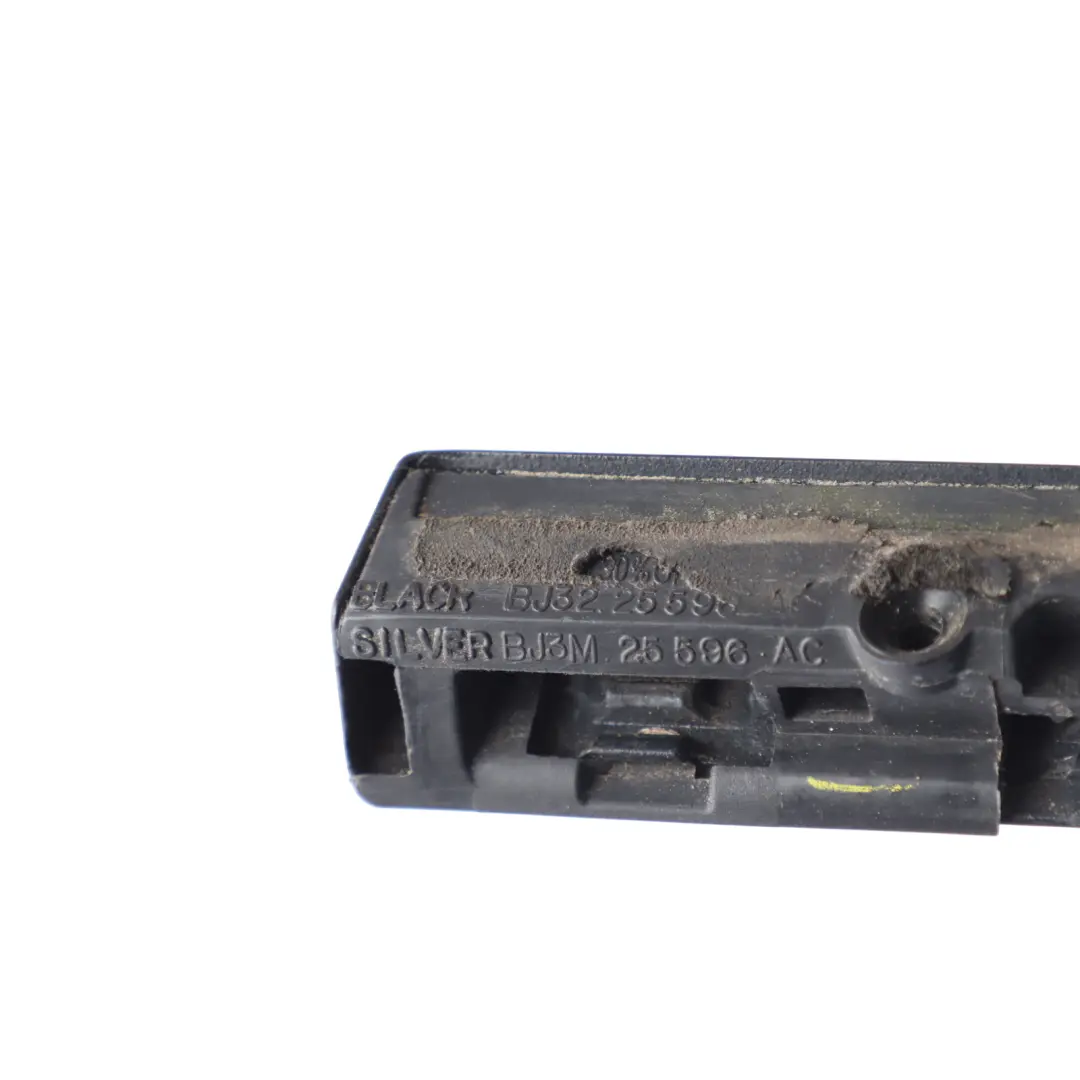 Window Seal Weather Strip Seal Rear Right O/S to Range Rover Evoque L538 with Part number LR027217 Range Rover Evoque L538 Window Seal Weather Strip Seal Rear Right O/S - SKU LR027217 - Part number LR027217