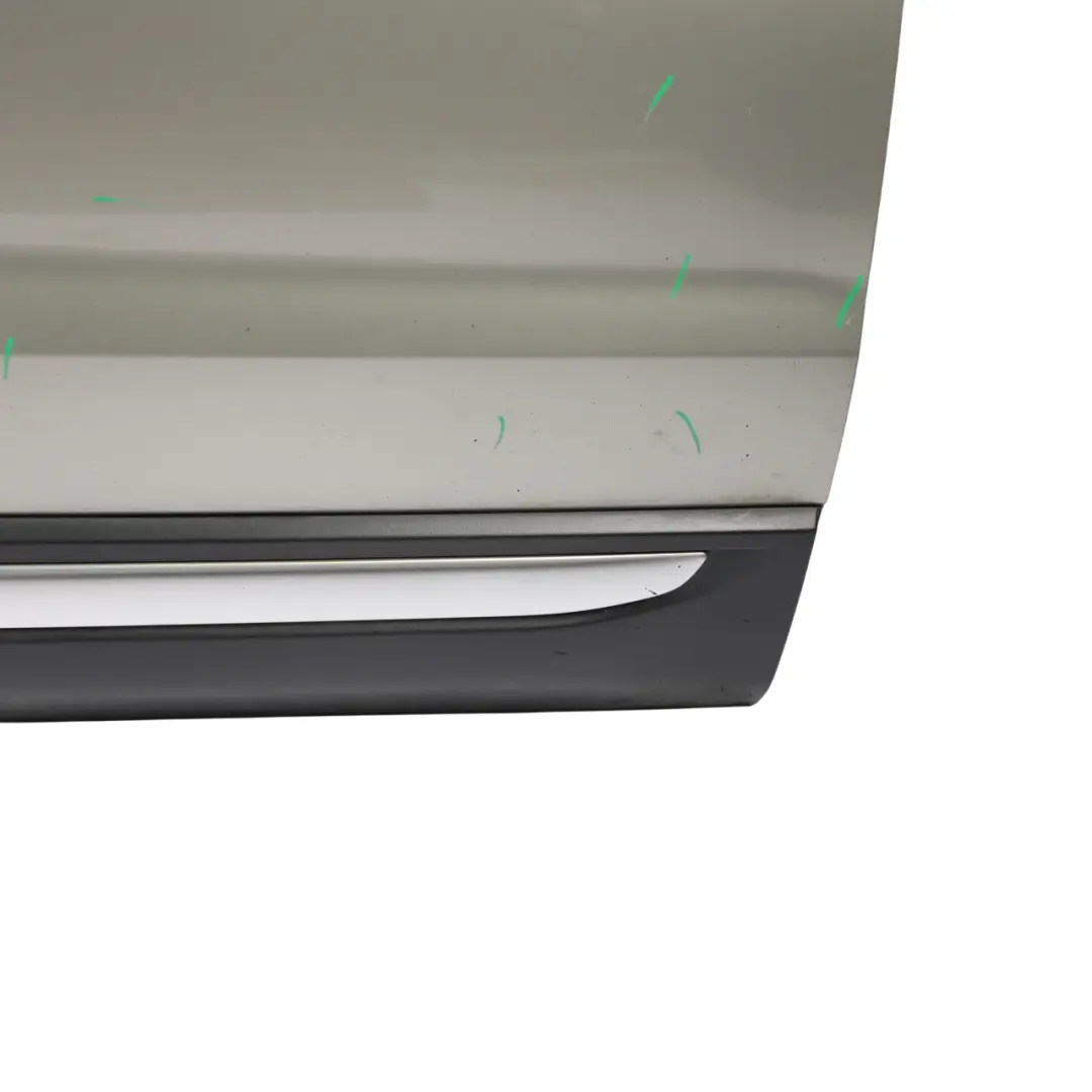 Range Rover Evoque L538 Door Front Right O/S Ipanema Sand Metallic - 824 - SKU LR028552-ISA - Part number LR028552