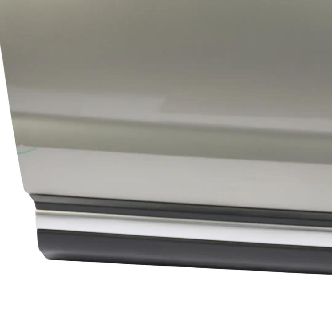 Door Front Right O/S Ipanema Sand Metallic - 824 to Range Rover Evoque L538 with Part number LR028552 Range Rover Evoque L538 Door Front Right O/S Ipanema Sand Metallic - 824 - SKU LR028552-ISA - Part number LR028552