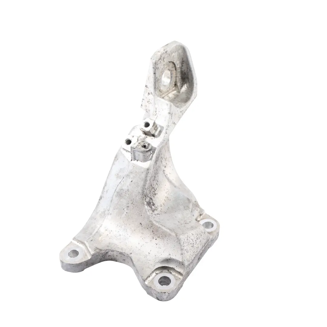 Range Rover L405 Support De Fixation Moteur Droit 4.4 SDV8 CPLA-6037-DC - SKU LR033182 - Numéro de pièce LR033182