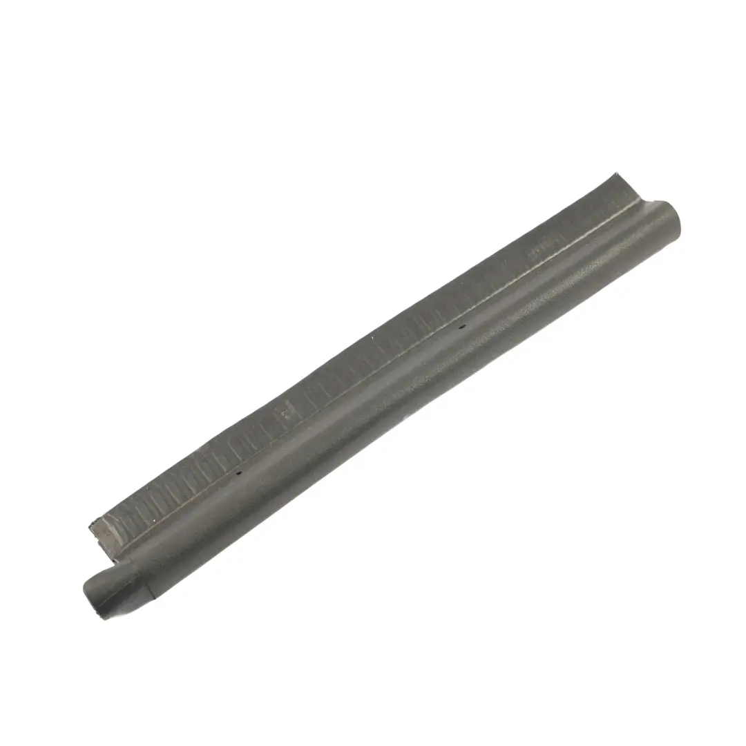 Guarnizione Cofano Motore Destra Sinistra per RANGE ROVER L405 con numero di parte LR034447 RANGE ROVER L405 Guarnizione Cofano Motore Destra Sinistra - SKU LR034447 - Numero di parte LR034447