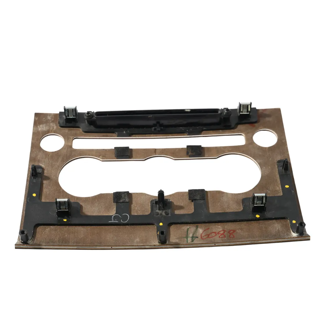 Range Rover L405 Garniture De Tableau De Bord Radio Climatisation - SKU LR035024 - Numéro de pièce LR035024