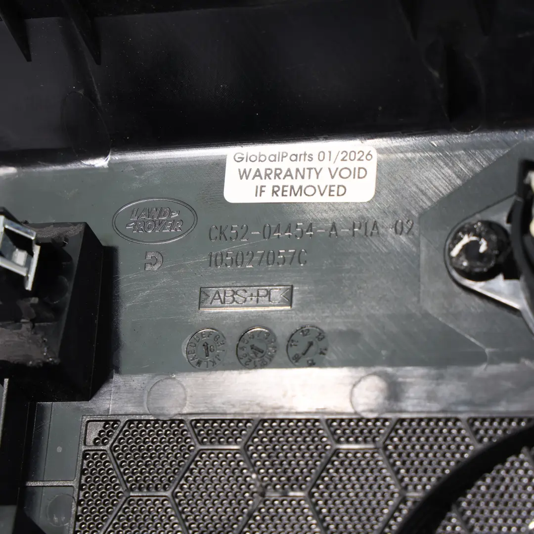 Panneau De Recouvrement Grille Tableau Bord Avant CK520-4454-A pour Range Rover L405 à propos du numéro de pièce LR035173 Range Rover L405 Panneau De Recouvrement Grille Tableau Bord Avant CK520-4454-A - SKU LR035173 - Numéro de pièce LR035173