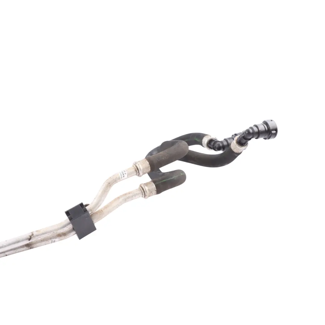 Tubo Linea Radiatore Olio Trasmissione 4.4 Diesel CPLA-7R081-DA per Range Rover L405 con numero di parte LR035554 Range Rover L405 Tubo Linea Radiatore Olio Trasmissione 4.4 Diesel CPLA-7R081-DA - SKU LR035554 - Numero di parte LR035554