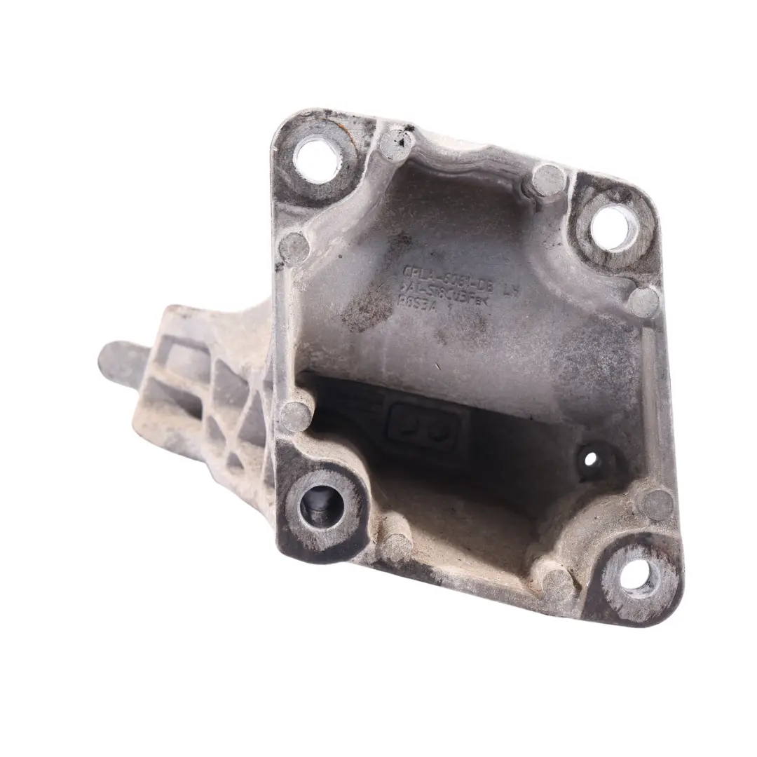 Mocowanie Łapa Silnika Wspornik 4.4 SDV8 CPLA-6061-DB do Range Rover L405 o numerze LR033185 Range Rover L405 Mocowanie Łapa Silnika Wspornik 4.4 SDV8 CPLA-6061-DB - SKU LR033185 - Numer Części LR033185