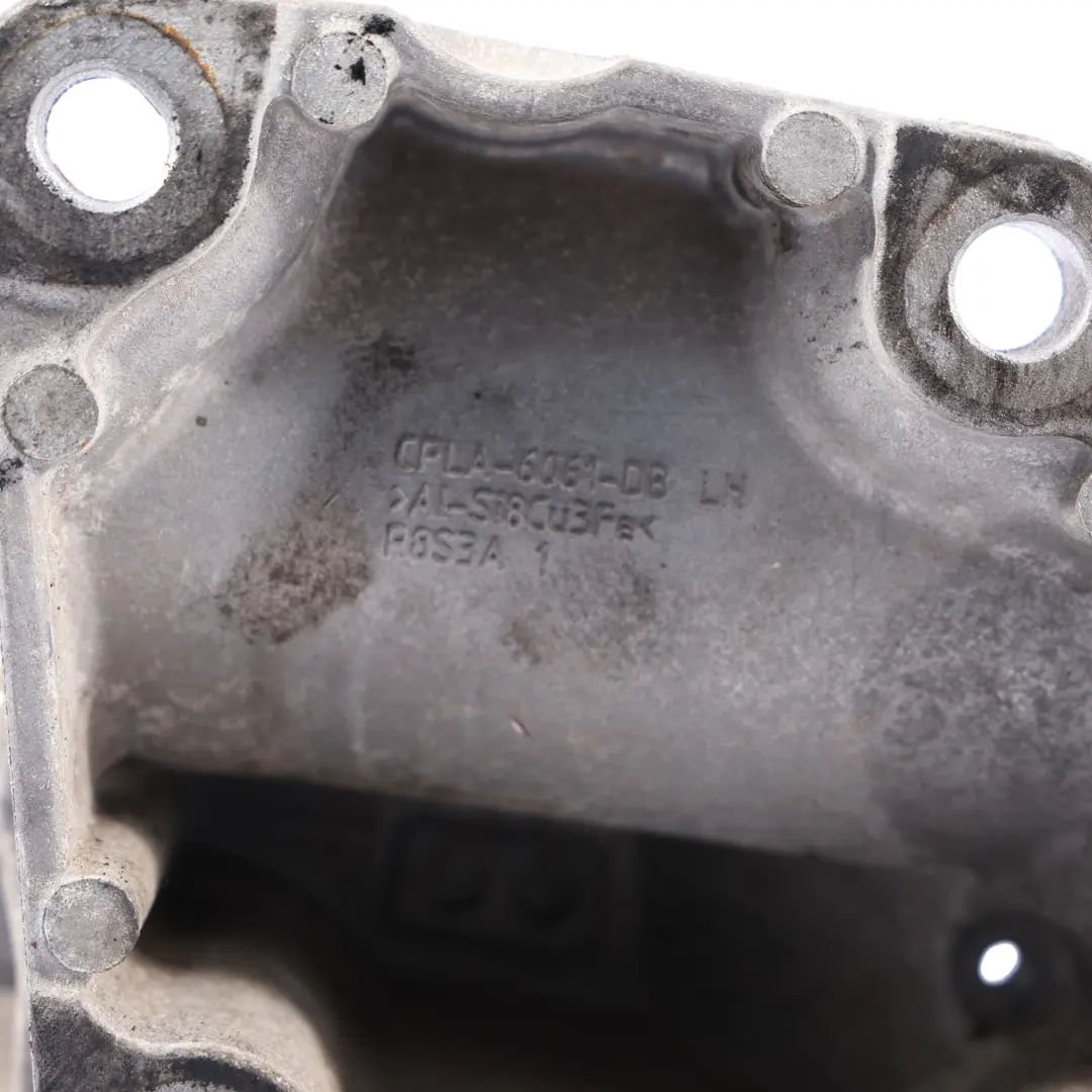 Range Rover L405 Motorhalterung Links Halterung 4.4 SDV8 CPLA-6061-DB - SKU LR033185 - Teilenummer LR033185