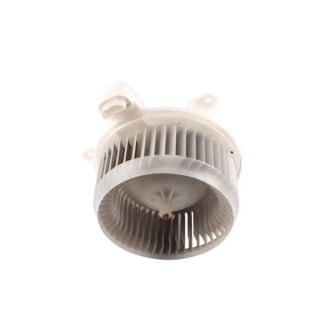 And Fan Blower Air Conditioning Heater Fan to Range Rover L405 Motor with Part number LR035871 Range Rover L405 Motor And Fan Blower Air Conditioning Heater Fan - SKU RHD-LR035871 - Part number LR035871