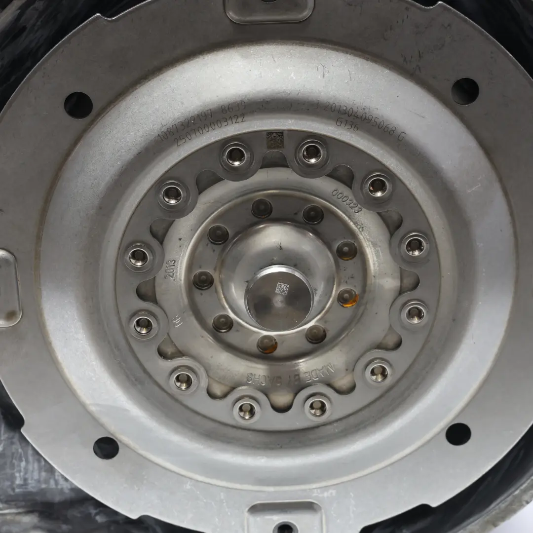 4,4 Cambio Automatico 8HP70 CPLA-7000-CC GARANZIA per Range Rover L405 con numero di parte LR036587 Range Rover L405 4,4 Cambio Automatico 8HP70 CPLA-7000-CC GARANZIA - SKU LR036587 - Numero di parte LR036587