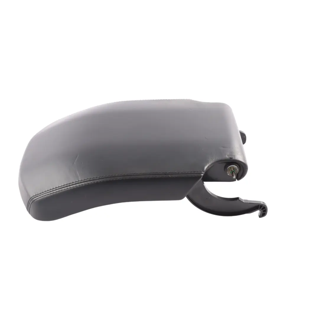 Centre Console Armrest Leather Black to Range Rover L405 with Part number LR037408 Range Rover L405 Centre Console Armrest Leather Black - SKU LR037408 - Part number LR037408