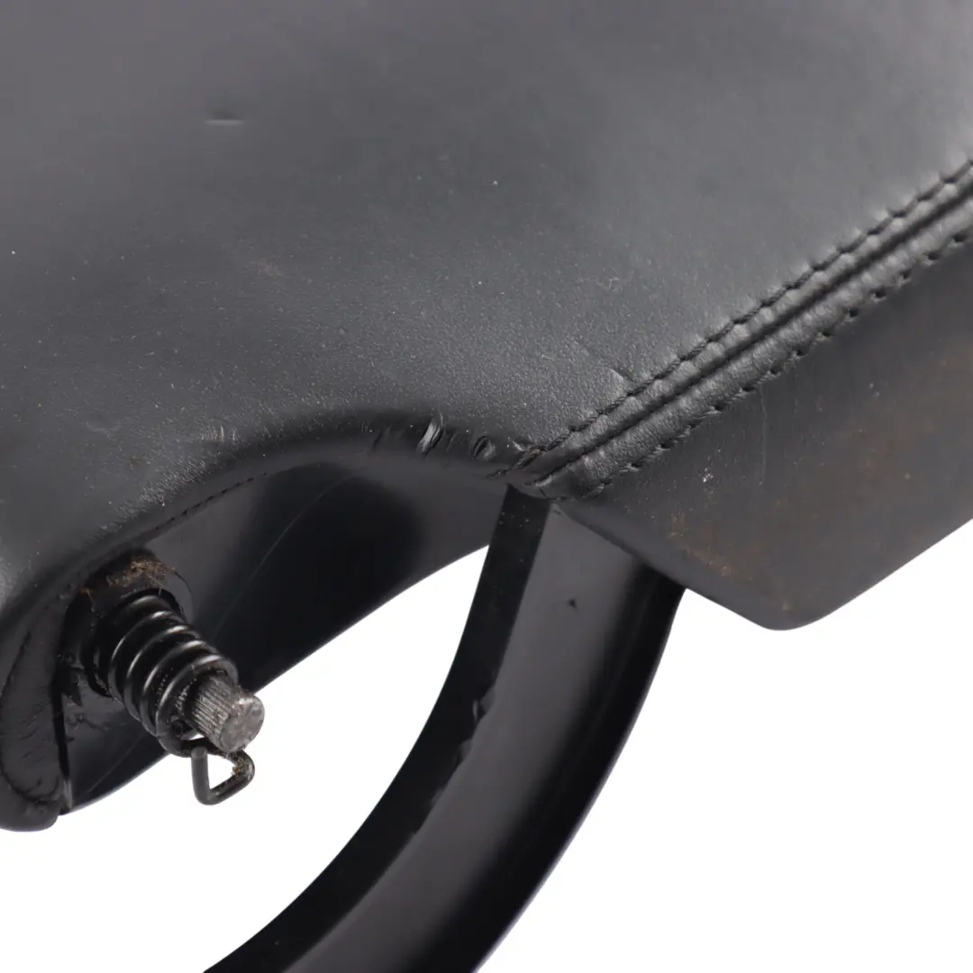 Centre Console Armrest Leather Black to Range Rover L405 with Part number LR037408 Range Rover L405 Centre Console Armrest Leather Black - SKU LR037408 - Part number LR037408