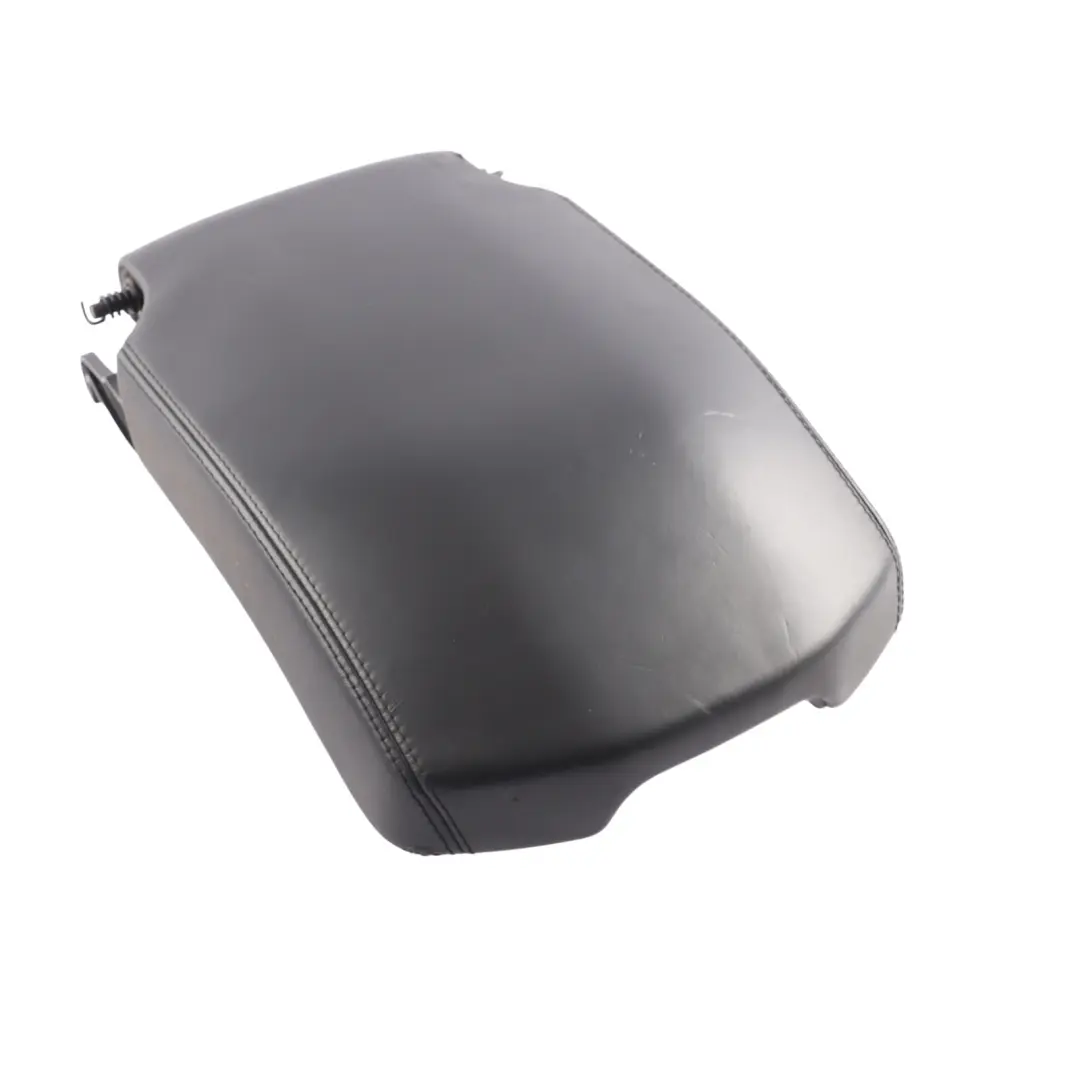 Centre Console Armrest Leather Black to Range Rover L405 with Part number LR037408 Range Rover L405 Centre Console Armrest Leather Black - SKU LR037408 - Part number LR037408