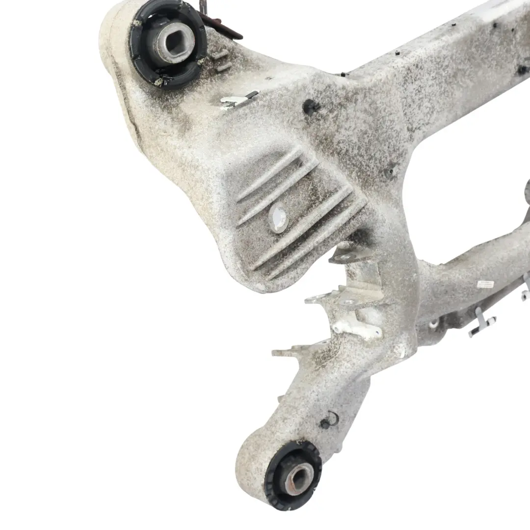 Range Rover L405 Sottotelaio Posteriore Supporto CPLA-5K091-A - SKU LR037517 - Numero di parte LR037517