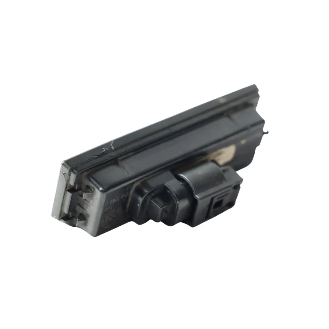 Licence Plate Lamp Number Light LED Rear CK52-13550-AA to Range Rover L405 with Part number LR037612 Range Rover L405 Licence Plate Lamp Number Light LED Rear CK52-13550-AA - SKU LR037612 - Part number LR037612