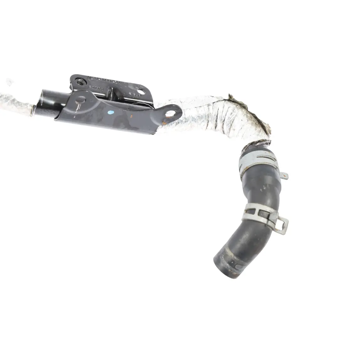 Ventilation Turbocharger Inlet Pipe Hose CPLA-6758-AB to Range Rover L405 Engine with Part number LR037749 Range Rover L405 Engine Ventilation Turbocharger Inlet Pipe Hose CPLA-6758-AB - SKU LR037749 - Part number LR037749