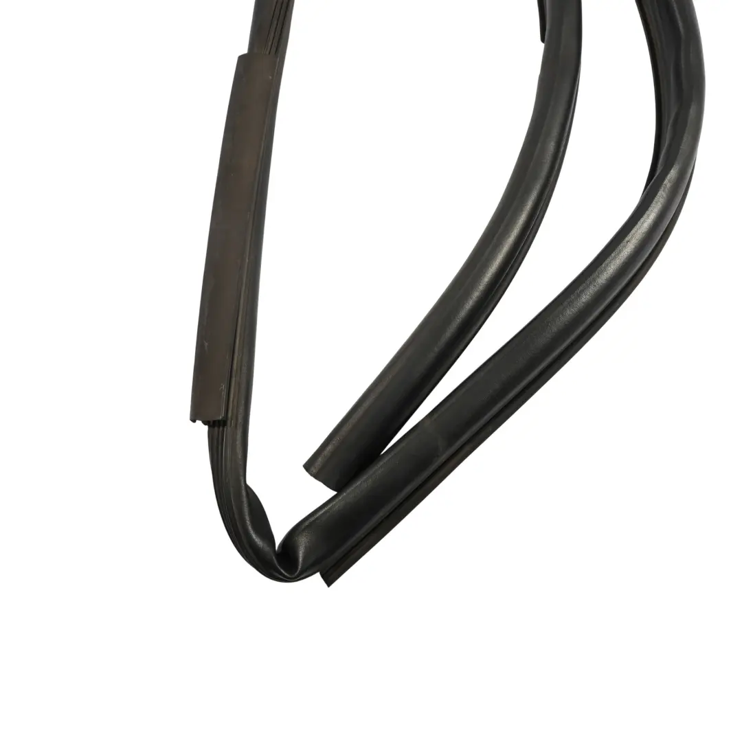 Land Rover Range Rover L405 Bonnet Hood Front Seal Gasket Rubber - SKU LR039085 - Part number LR039085