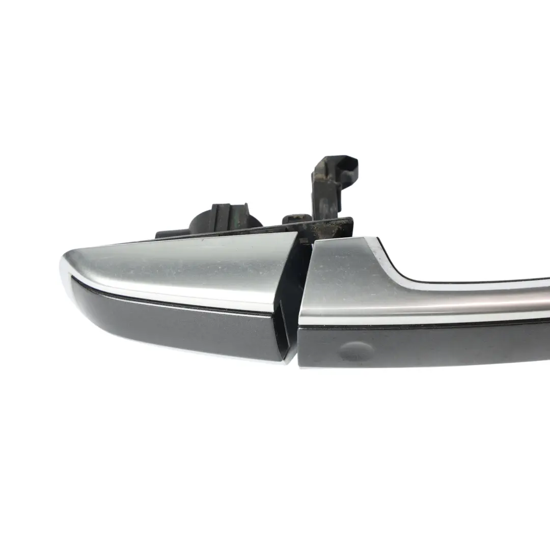 Poignée Extérieure Avant Gris Causeway 950 pour Range Rover Land Rover L405 à propos du numéro de pièce LR040250 Range Rover Land Rover L405 Poignée Extérieure Avant Gris Causeway 950 - SKU LR040250-CAG - Numéro de pièce LR040250