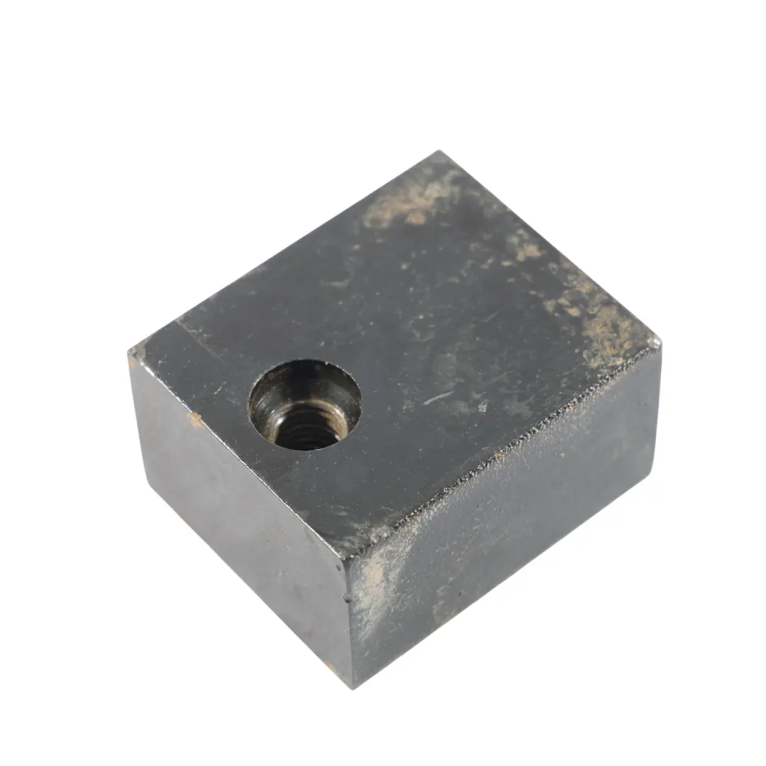 Transmission Bearing Damper Vibration Absorber CPLA-3A791-AB to Range Rover L405 with Part number LR043761 Range Rover L405 Transmission Bearing Damper Vibration Absorber CPLA-3A791-AB - SKU LR043761 - Part number LR043761