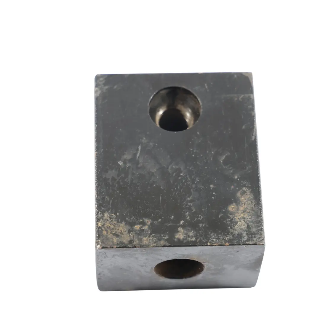 Getriebelagerdämpfer Schwingungsdämpfer CPLA-3A791-AB für Range Rover L405 mit Teilenummer LR043761 Range Rover L405 Getriebelagerdämpfer Schwingungsdämpfer CPLA-3A791-AB - SKU LR043761 - Teilenummer LR043761