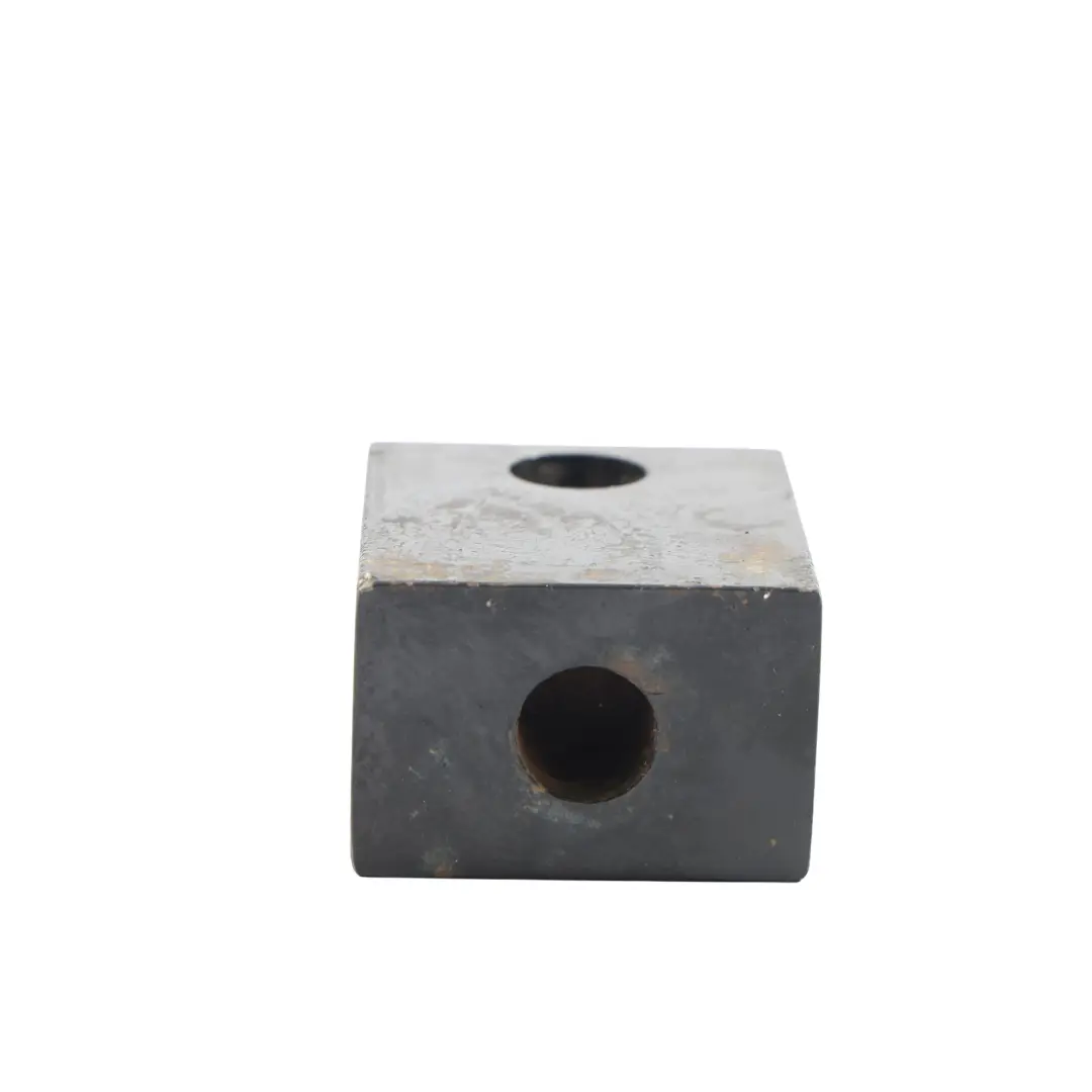 Getriebelagerdämpfer Schwingungsdämpfer CPLA-3A791-AB für Range Rover L405 mit Teilenummer LR043761 Range Rover L405 Getriebelagerdämpfer Schwingungsdämpfer CPLA-3A791-AB - SKU LR043761 - Teilenummer LR043761