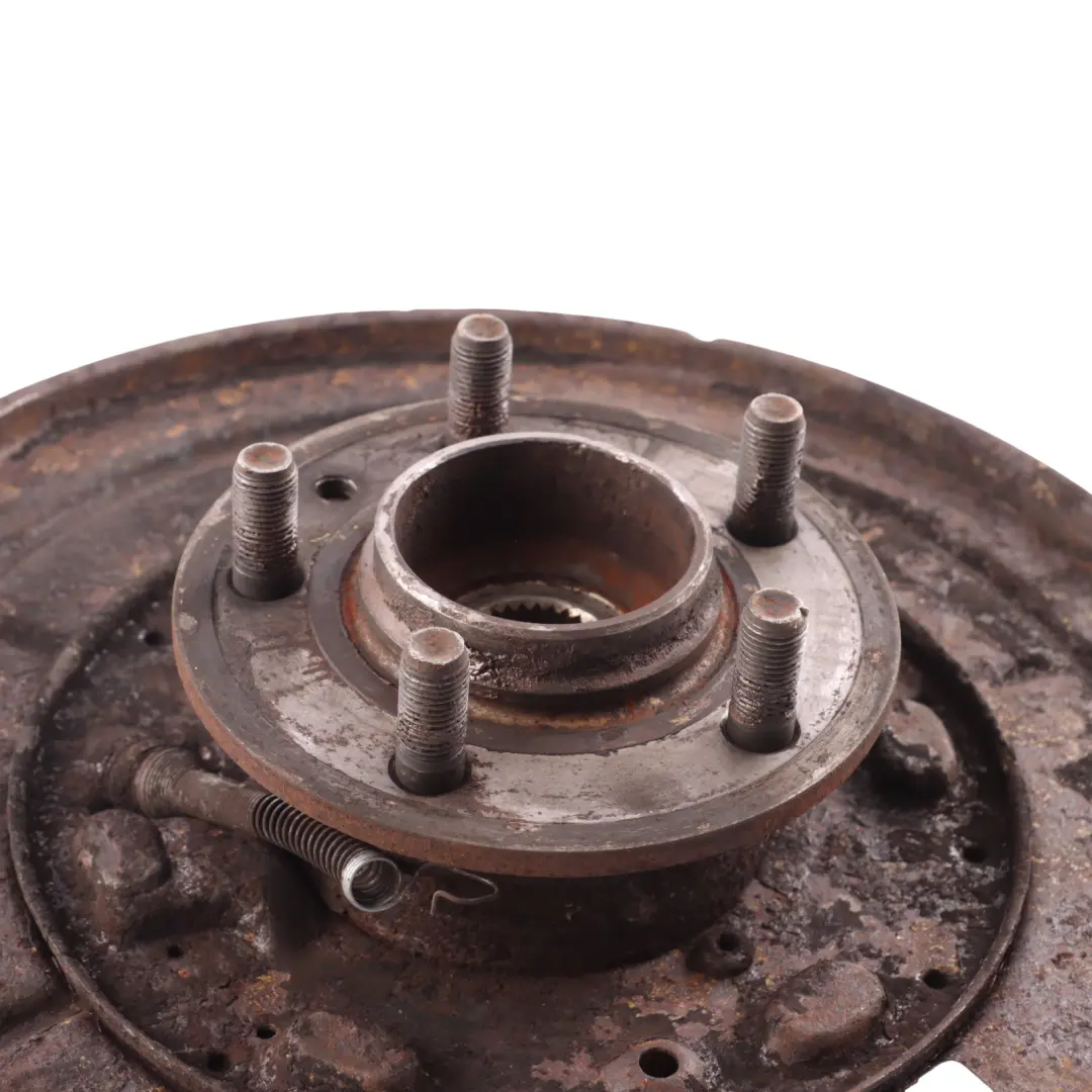 Carrier Knuckle Bearing Hub Right O/S to Land Rover L319 Rear Wheel with Part number LR045824 Land Rover L319 Rear Wheel Carrier Knuckle Bearing Hub Right O/S - SKU LR045824 - Part number LR045824